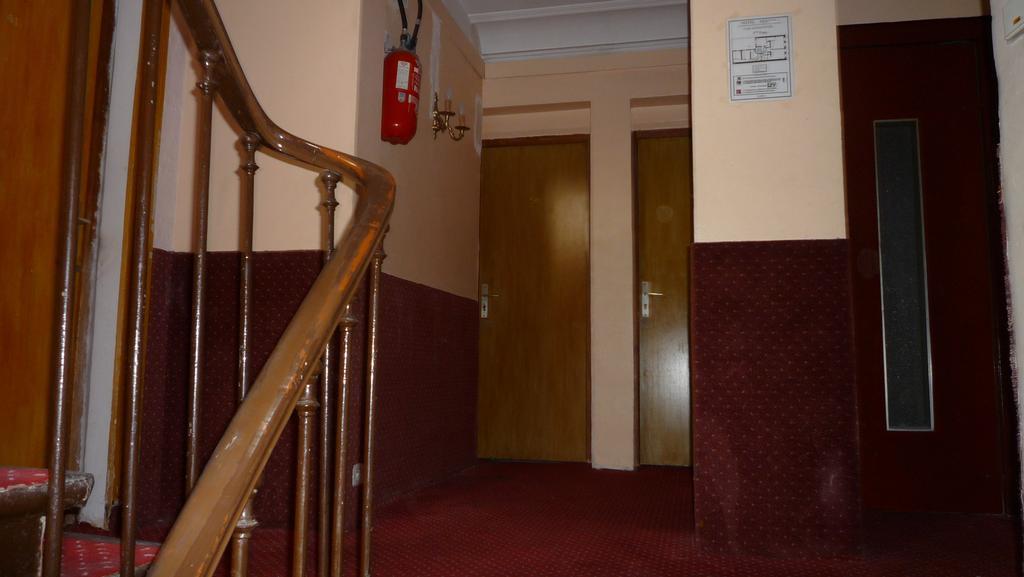 Adele & Jules 4* Paris